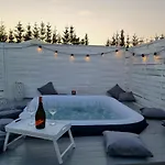 Z Jacuzzi Nad Zatoka Сasa de vacaciones *