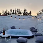Сasa de vacaciones Z Jacuzzi Nad Zatoka *