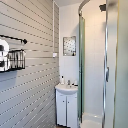 Z Jacuzzi Nad Zatoka Пуцк