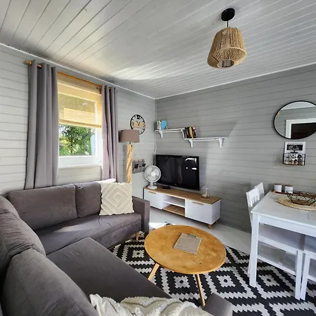 Z Jacuzzi Nad Zatoka Ferienhaus