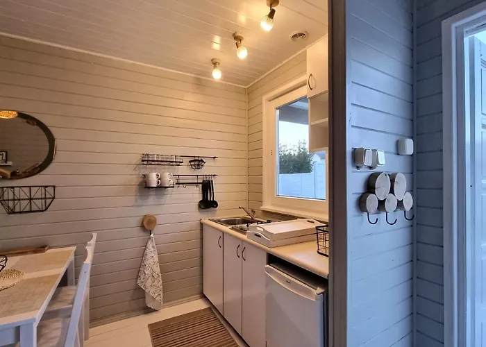 Z Jacuzzi Nad Zatoka 度假居 *