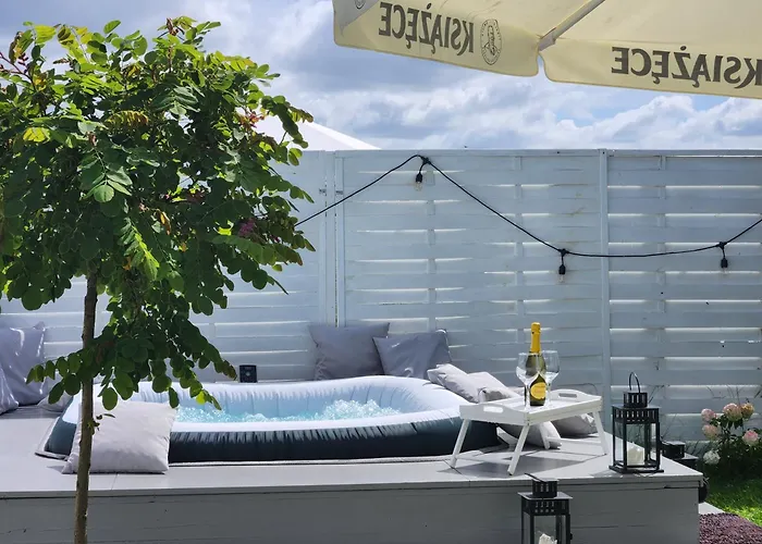 Z Jacuzzi Nad Zatoka 度假居 帕克